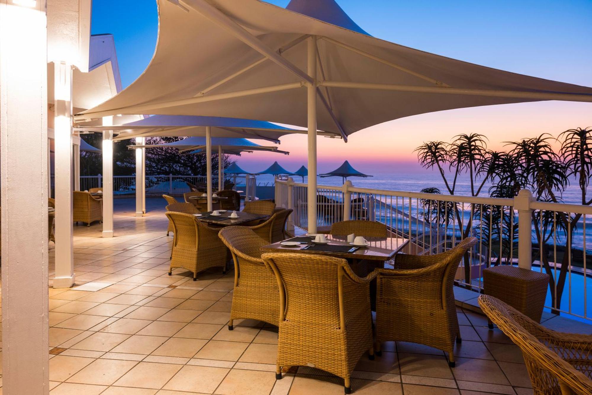 Beverly Hills Durban Luaran gambar The Deck