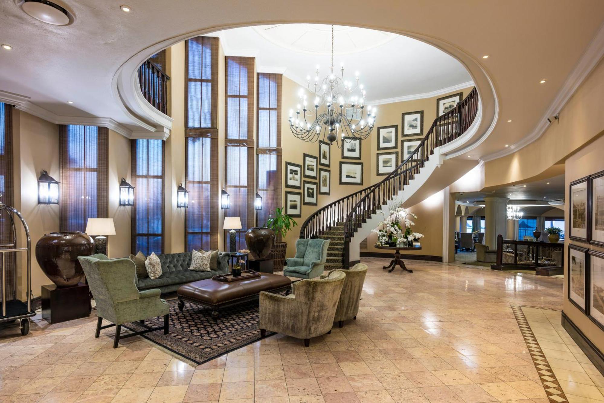 Beverly Hills Durban Luaran gambar The interior of the hotel
